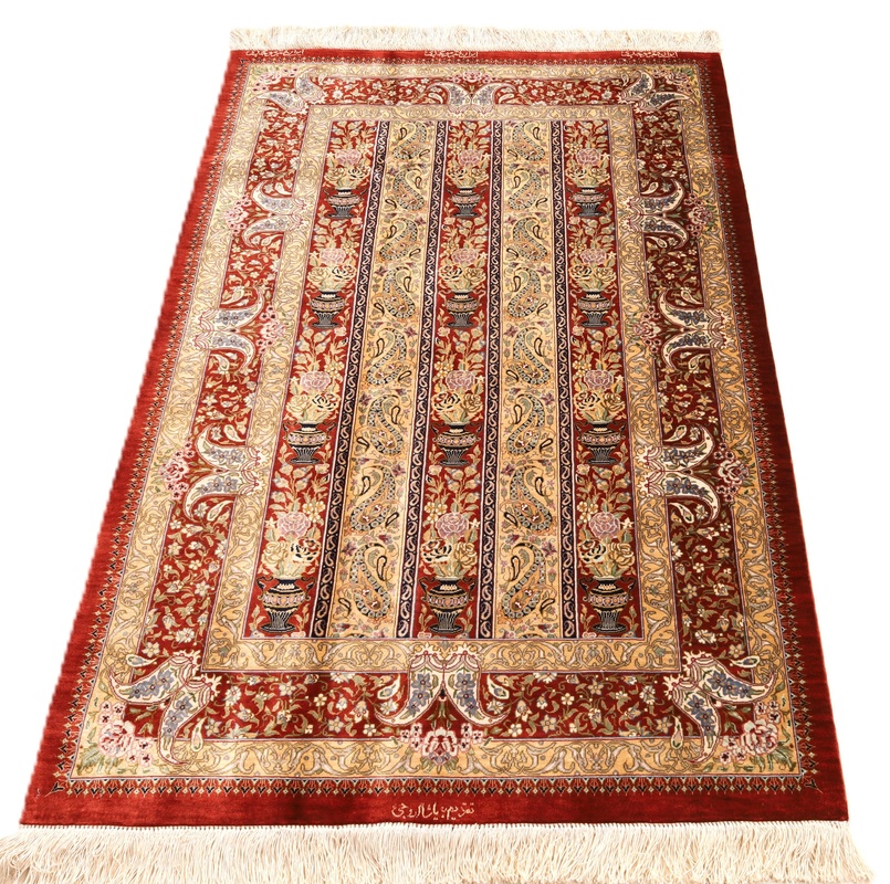 Qum Movahedi Silk Carpet 123x79