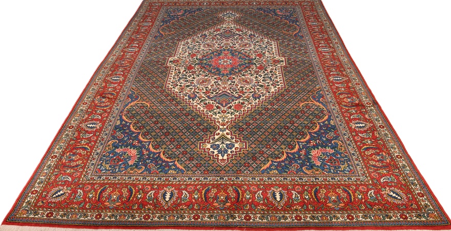 Bakhtiari Carpet 319x206