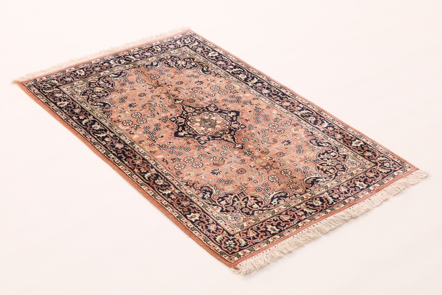 Kashmir Silk Carpet 120x77