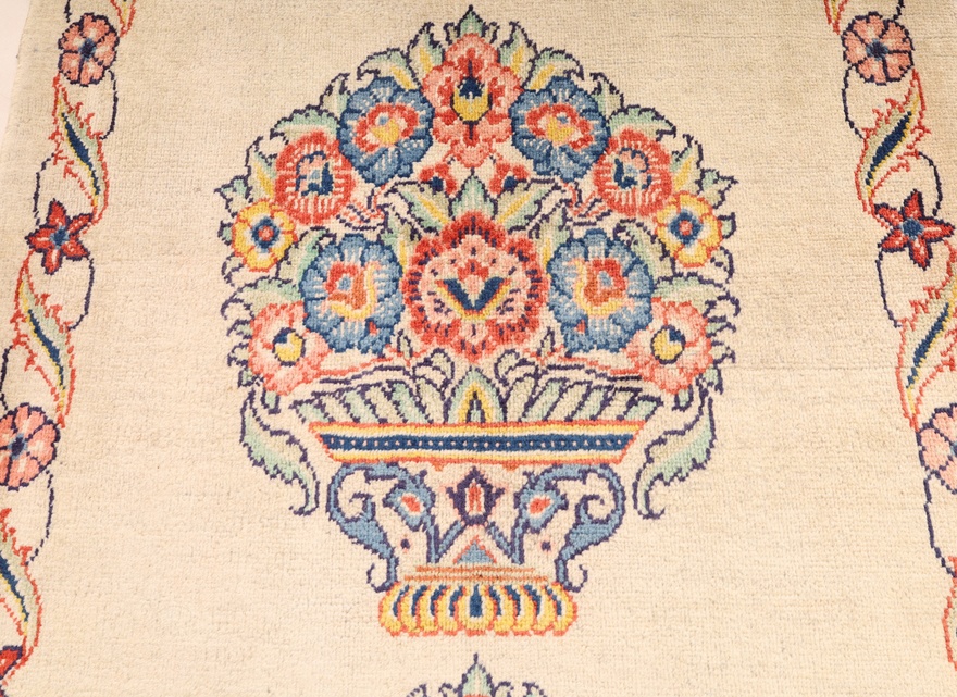 Sarough Carpet 298x90