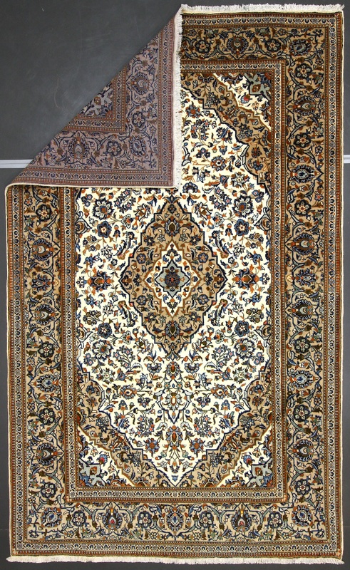 Kashan Carpet 317x194