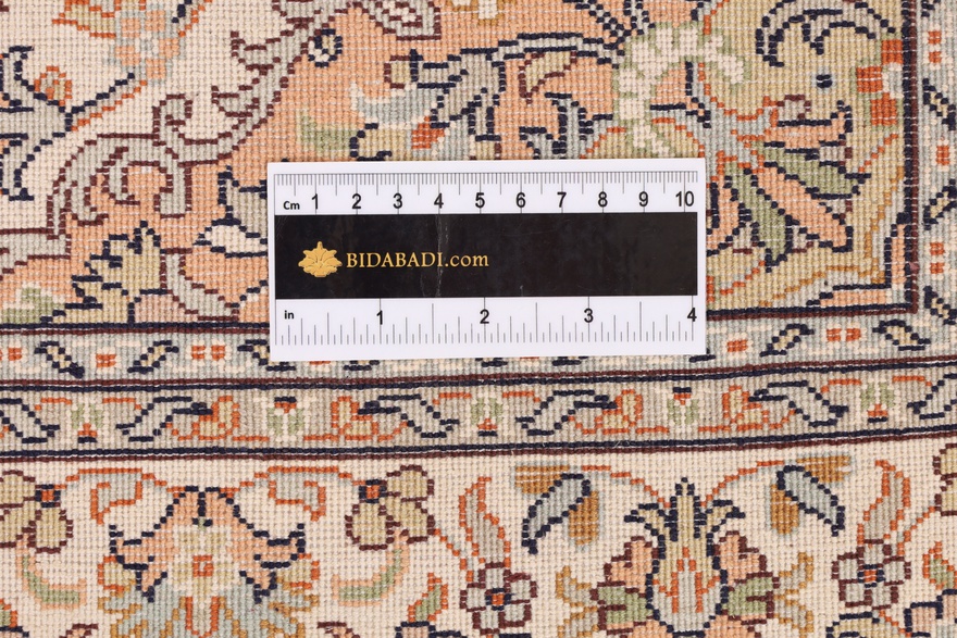 Kahmir Silk Carpet 129x81