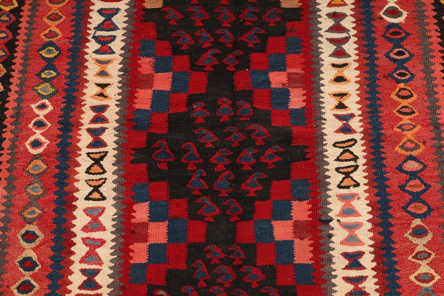 Kilim Fars Carpet  195x126