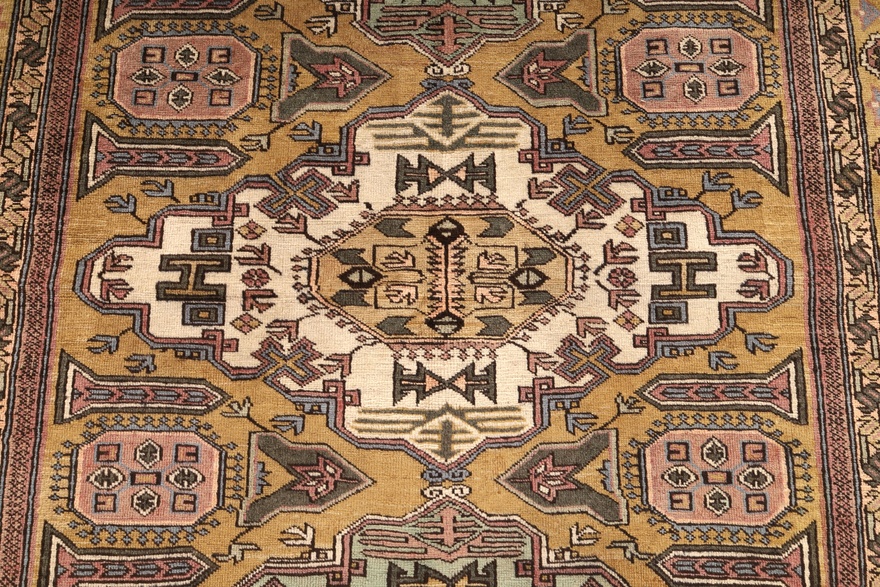 Ardebil Carpet 198x133