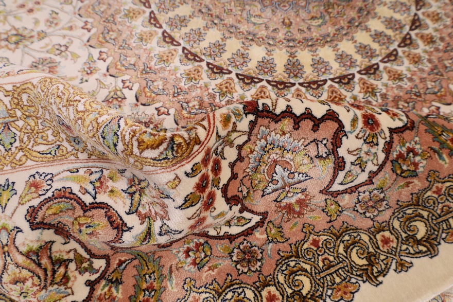 Qum Desigmer  300x200