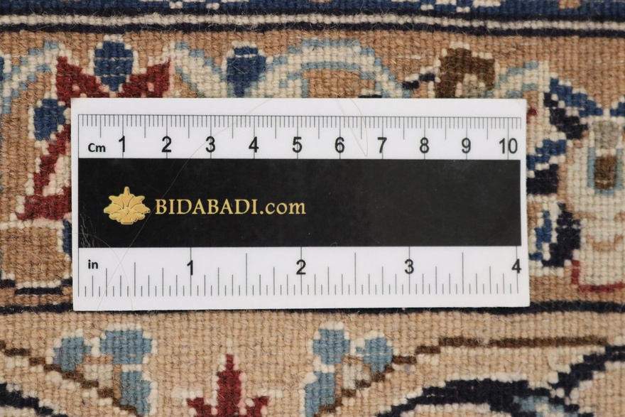 Nain9La Carpet  330x208