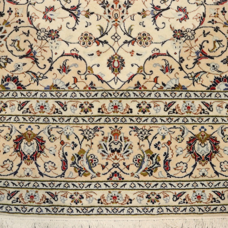 Kashan Carpet 350x242