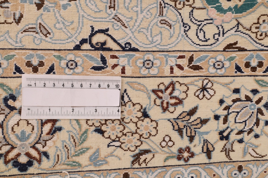 Nain 6 La Carpet 197x124