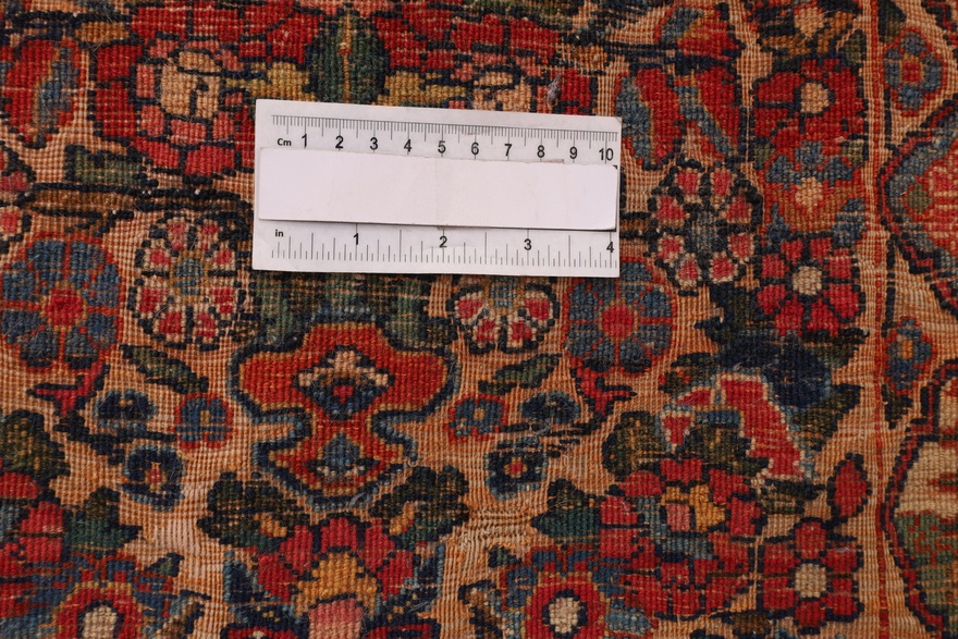 Sarugh Antique Carpet  70x50