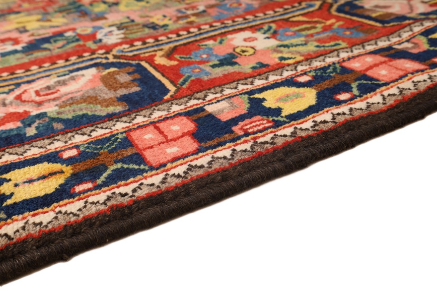 Antique BAKHTIAR  Carpet   210x148
