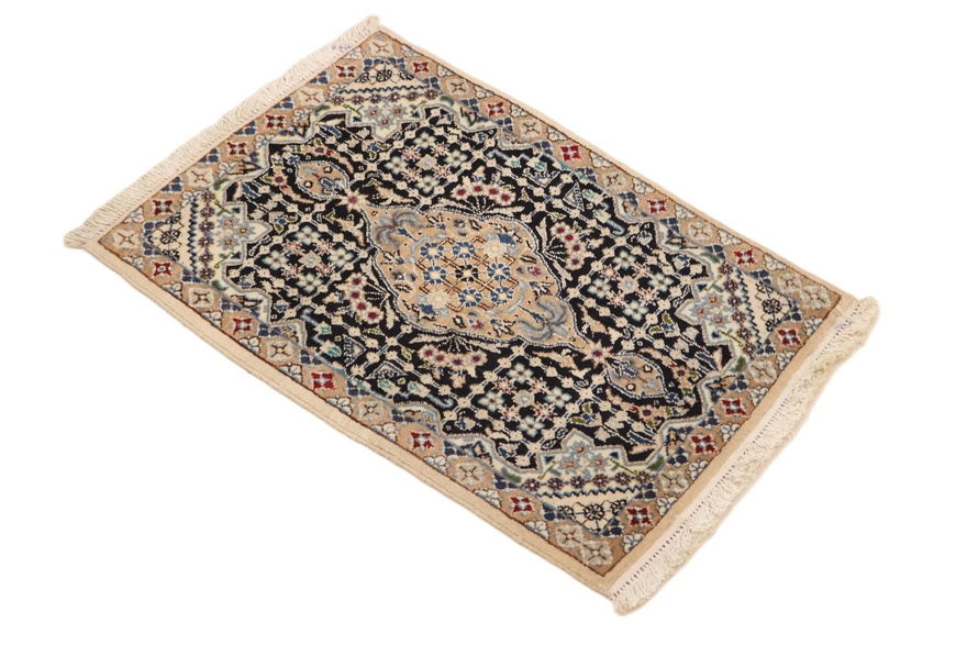 Nain 9 La Carpet  72x50