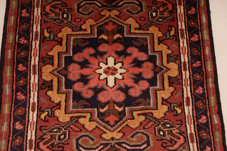 Heriz Carpets 100x67