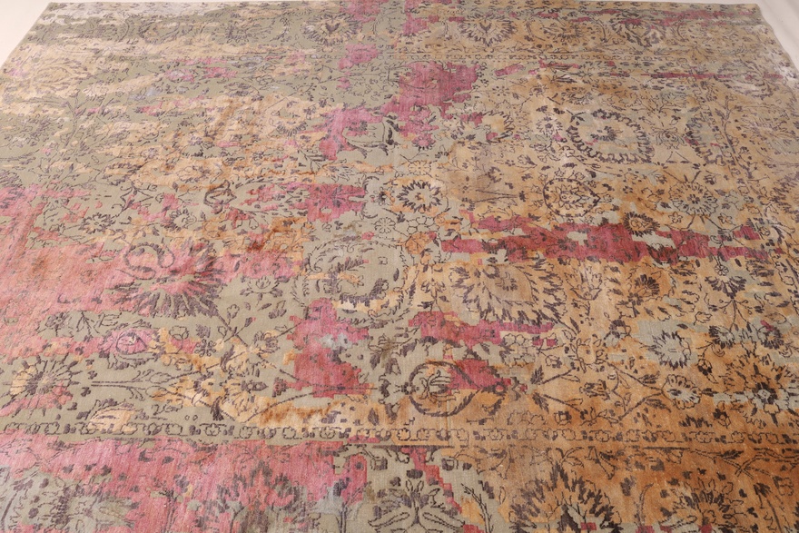 Modern Lotus  Carpet 310x242