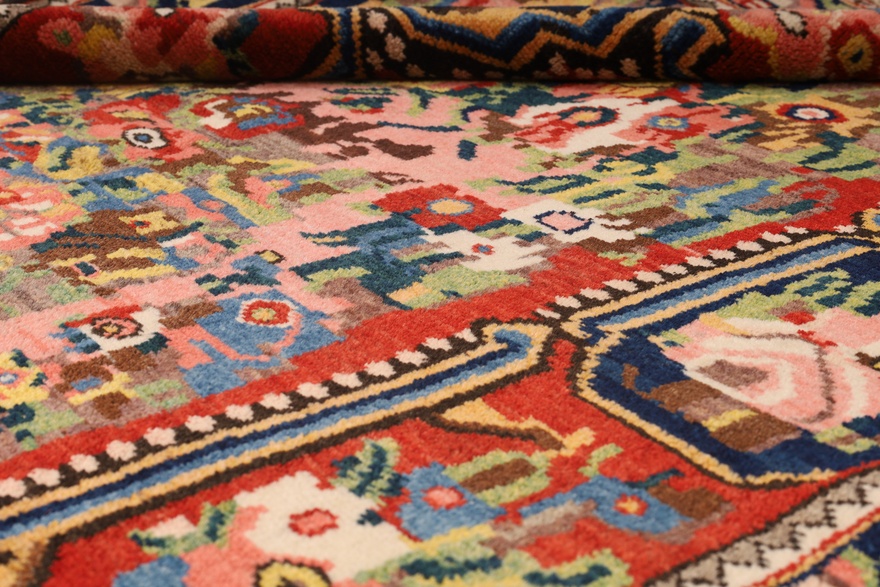 Antique BAKHTIAR  Carpet   210x148