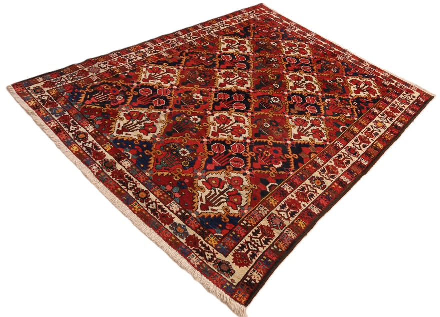 Antique BAKHTIAR Carpet 202x154