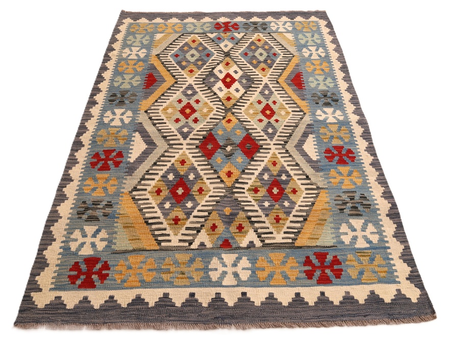 Kilim Carpet183x120