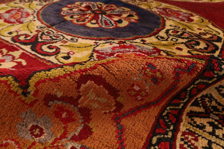 Antique Sarouk Carpet  244x136
