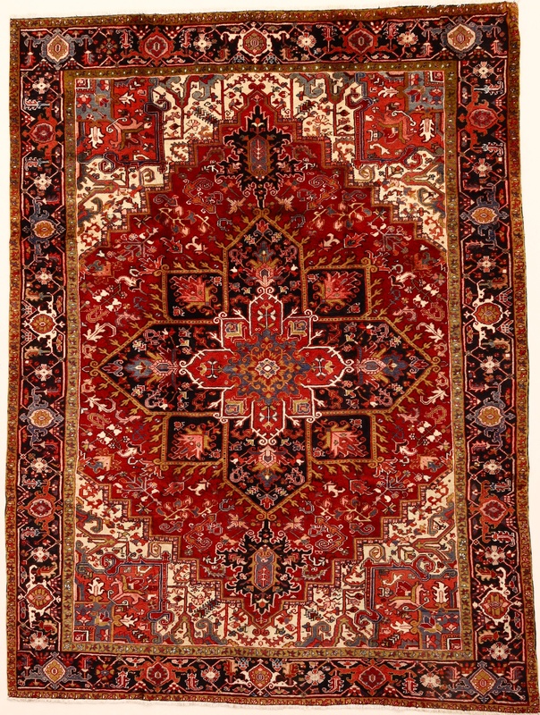 Heriz Carpet 333x250