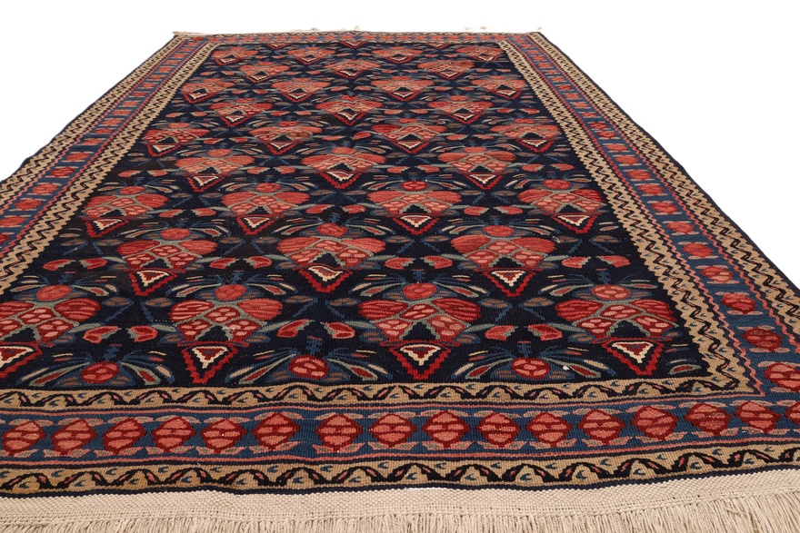 Kilim Senneh Carpet  160x120