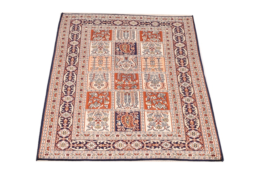 Kashmir Silk Carpet 124x82