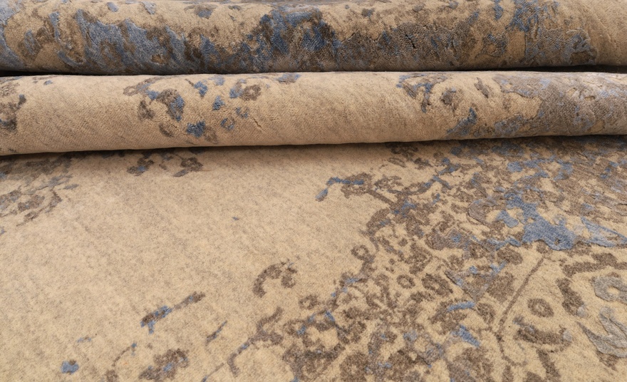 Modern Lotus Carpet   312x202