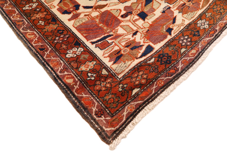 Antique Azerbeijan Carpet  310x110