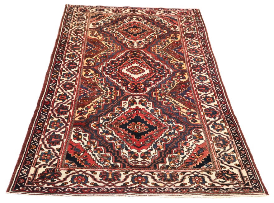 Bakhtiar Carpet 295x153