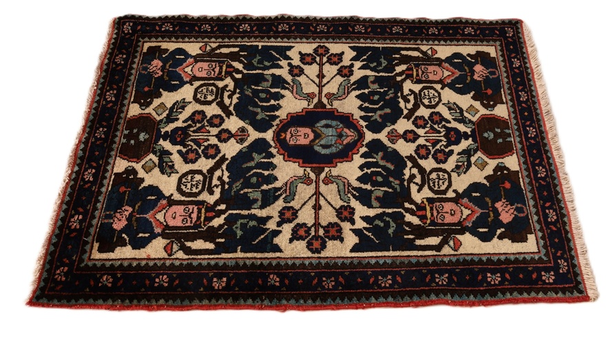 Antique BAKHTIAR Carpet  100x80