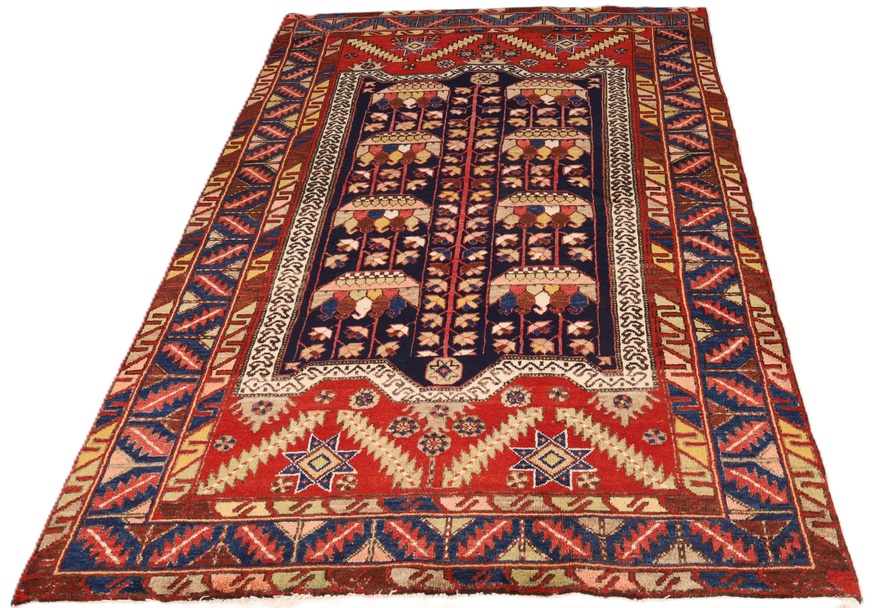 Antique Mazlegan Carpet  205x131