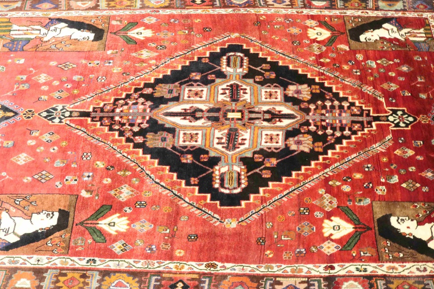 Ghashghai Carpet 270x163