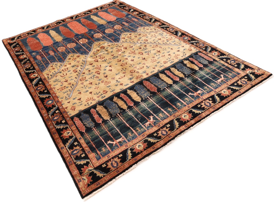 Antique Heriz Carpet 240x170