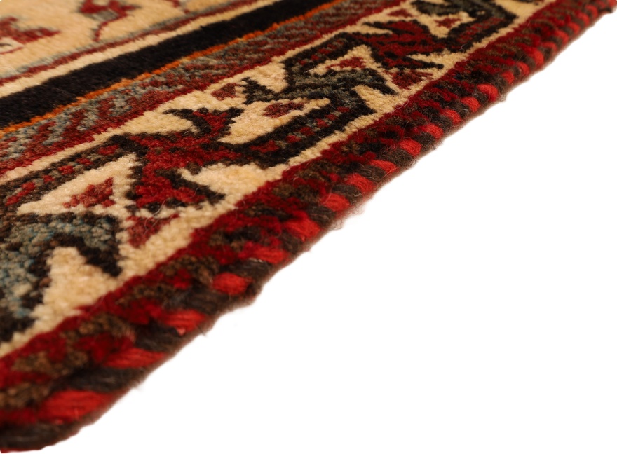 Ghashgahi Carpet  180x111