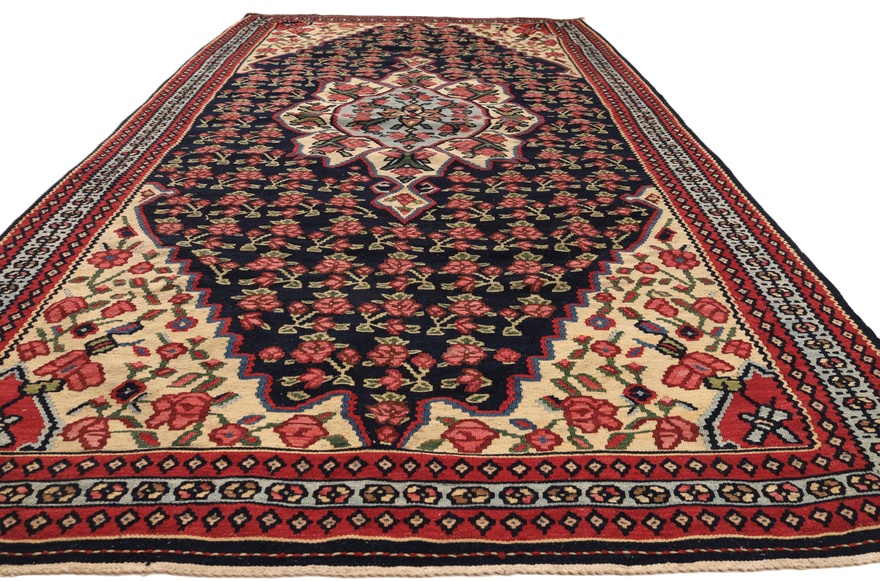 Antique Kilim Senneh Carpet  196x121