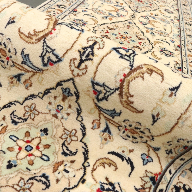 Kashan Carpet 316x80