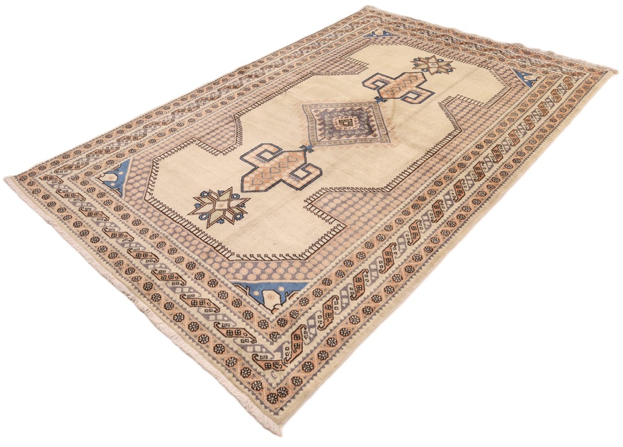 Ardebil Carpet 269x169