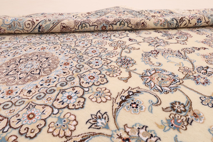 Nain 9 La Carpet  312x204
