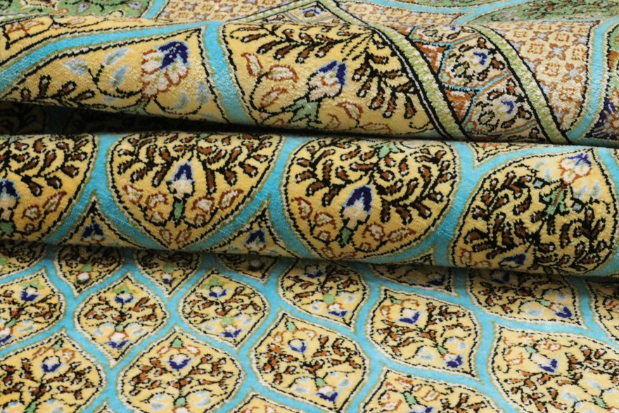 Ghom Silk Carpet 201x132