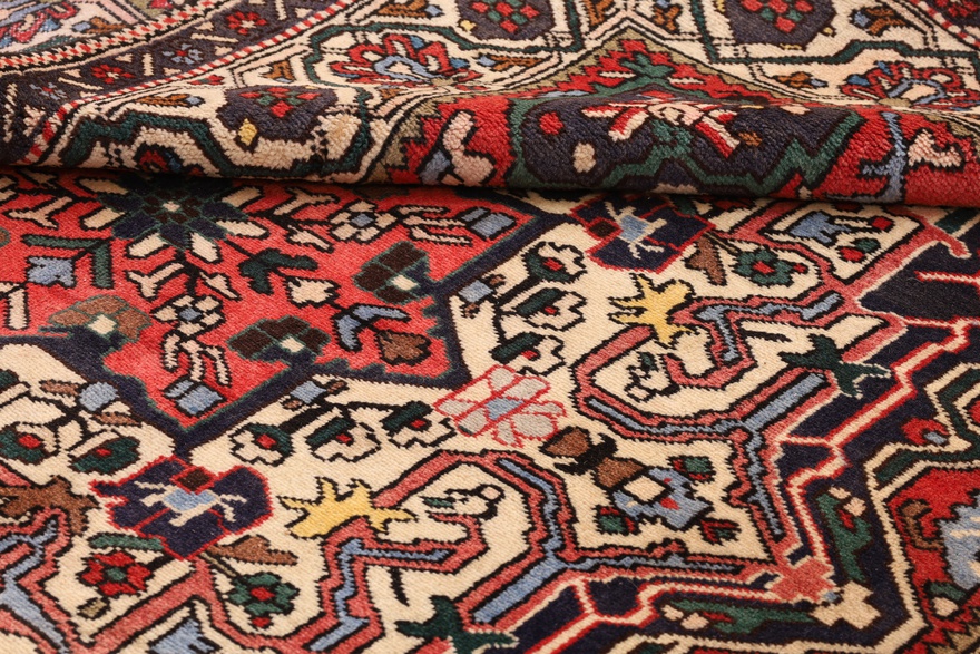 BAKHTIAR 263x167