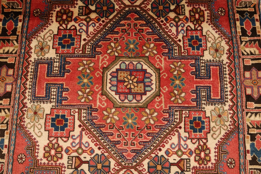 Heriz Carpet  157x110