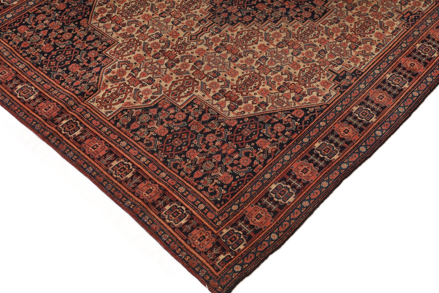 Antique Senneh Carpet 190x131