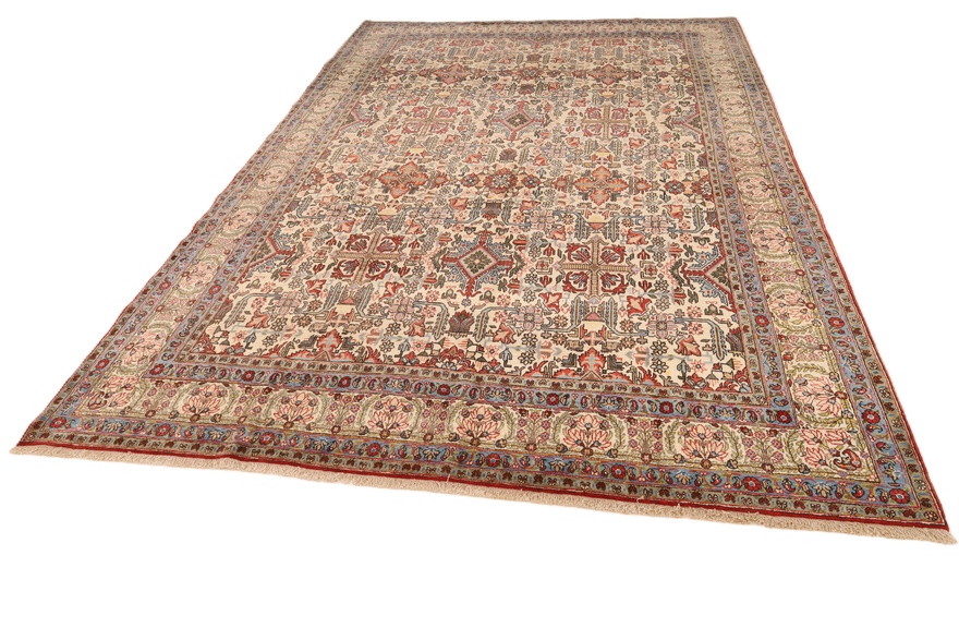 Qum Carpet 325x220