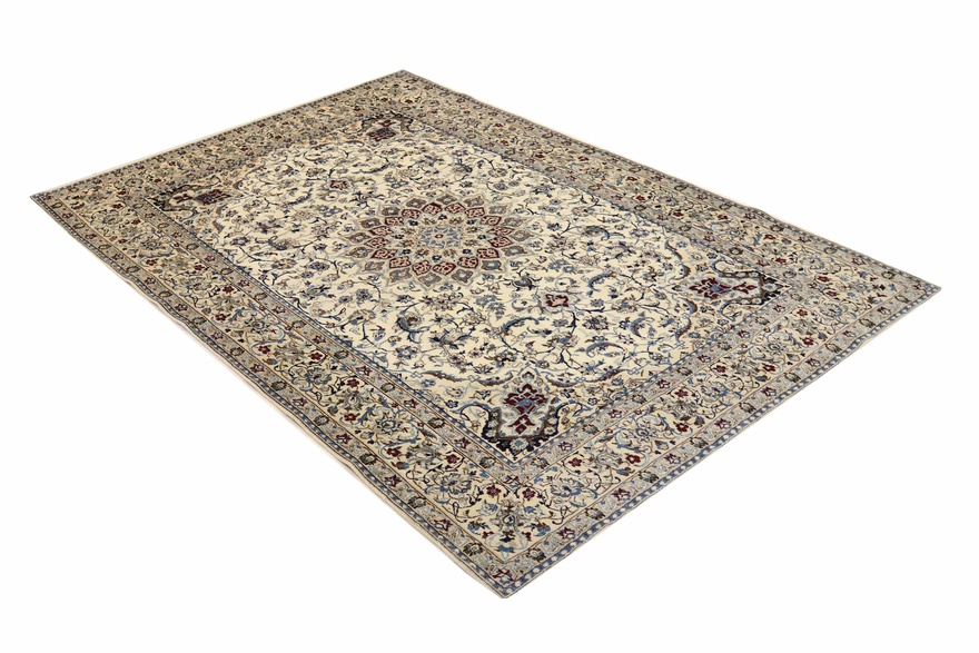 NAIN 9La Carpet 303x204