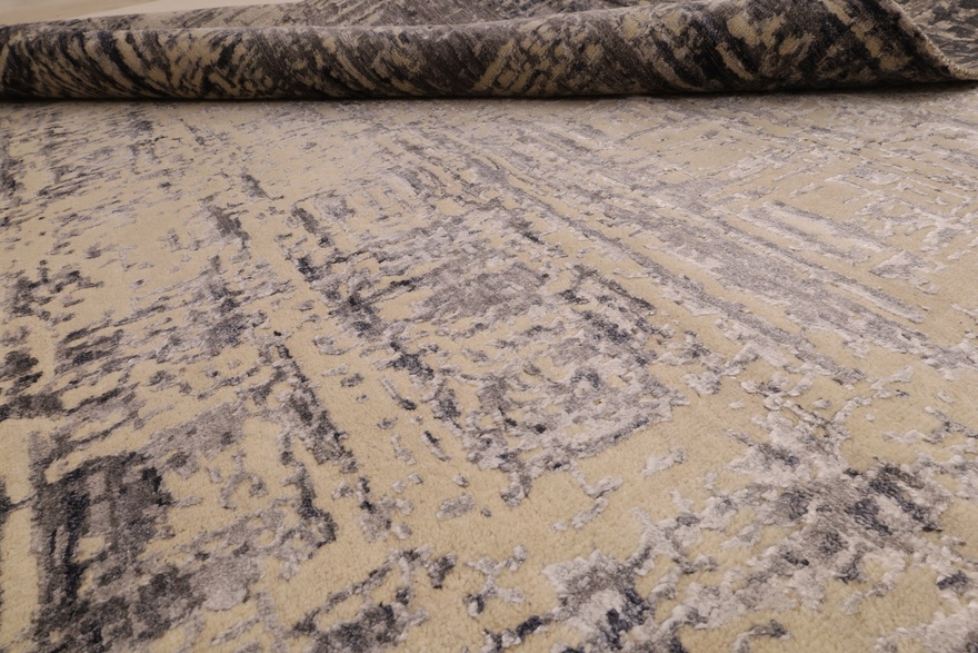 MODERN LOTUS Carpet 303x244