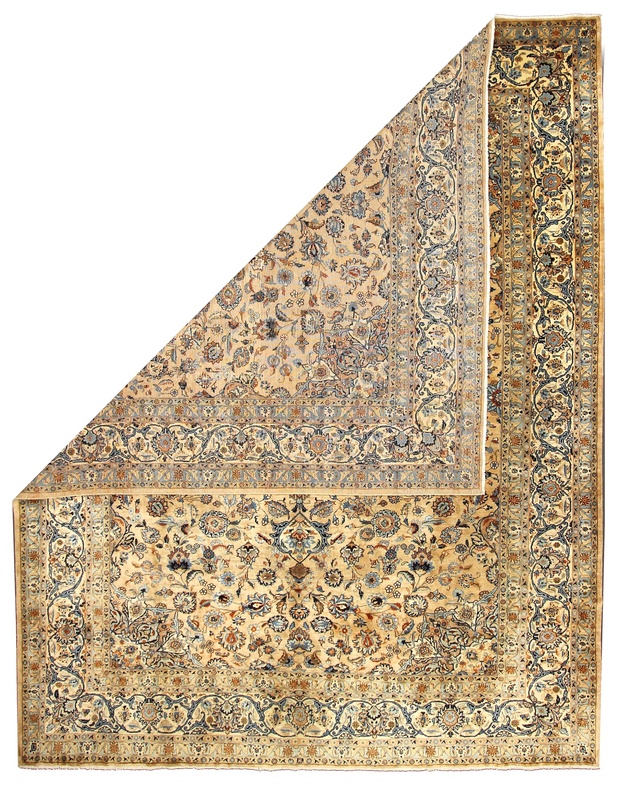 Vintag Carpet 393x305