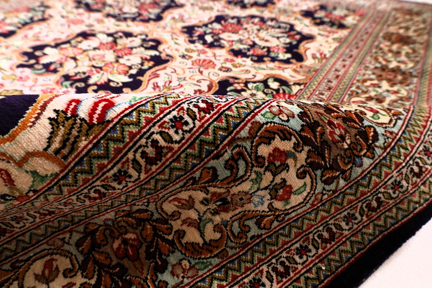 Qum Silk Carpet 114x80
