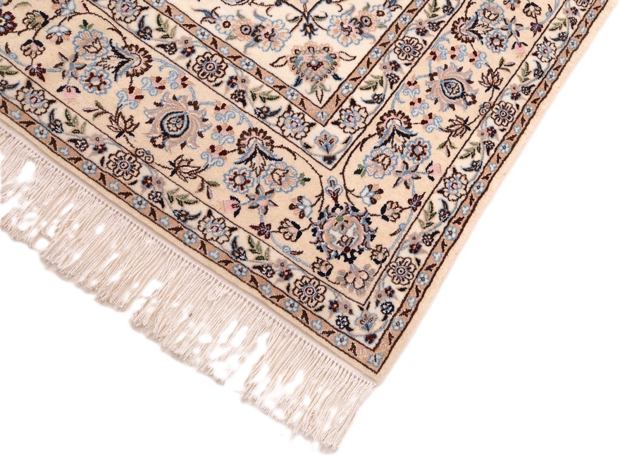 Nain 9 La Carpet  326x210