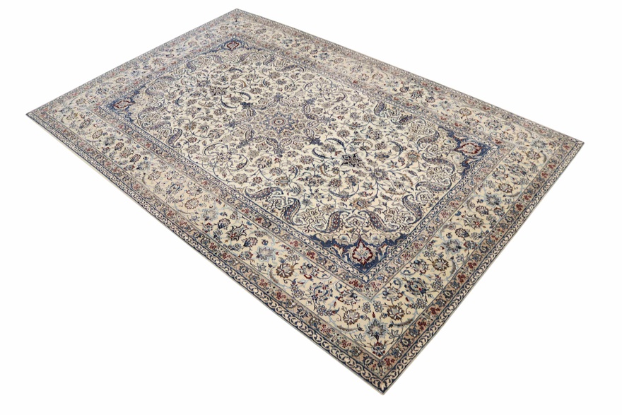 NAIN 9 LA  Carpet 332x220