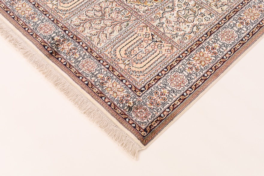 Kahmir Silk Carpet 151x98