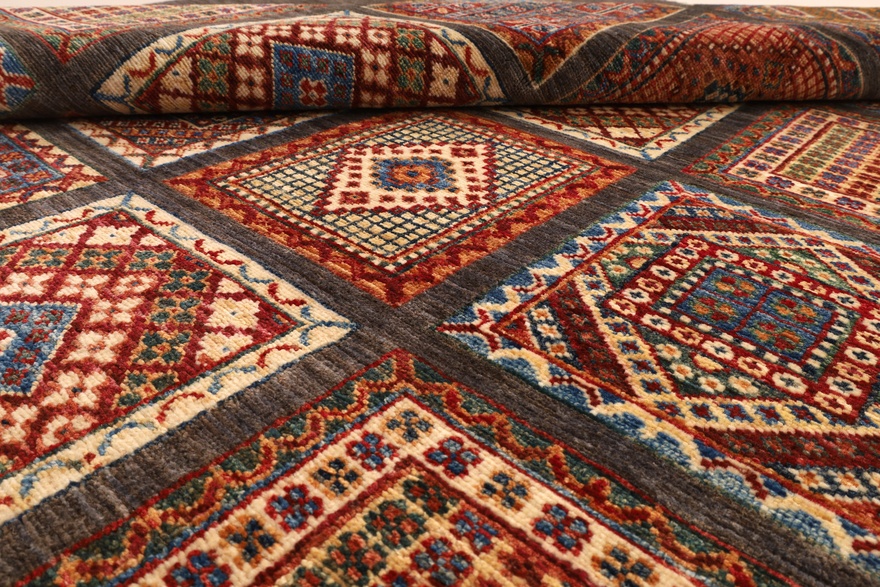 WAZIRI Carpet 250x175