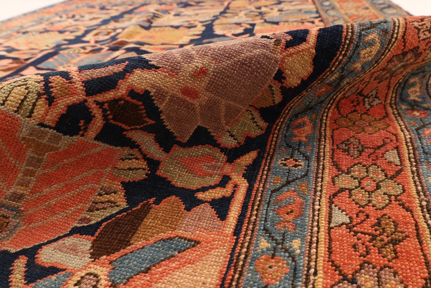 Antique  Azerbeijan  Carpet 190x133